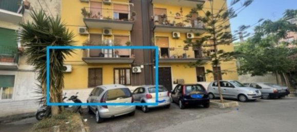 4 bedrooms Apartment in Catania, Italy No. 316830 2