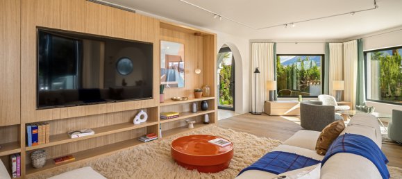 4 bedrooms Villa in Marbella, Spain No. 136179 6