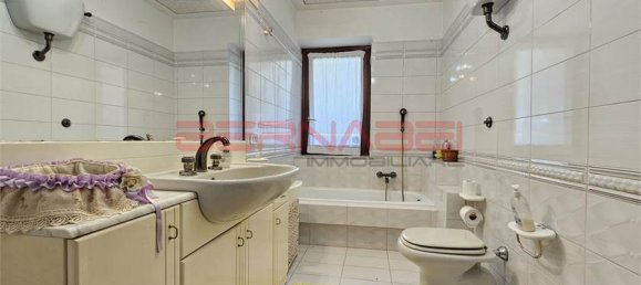 Casa de 4 dormitorios en Orvieto, Italy No. 295472 21