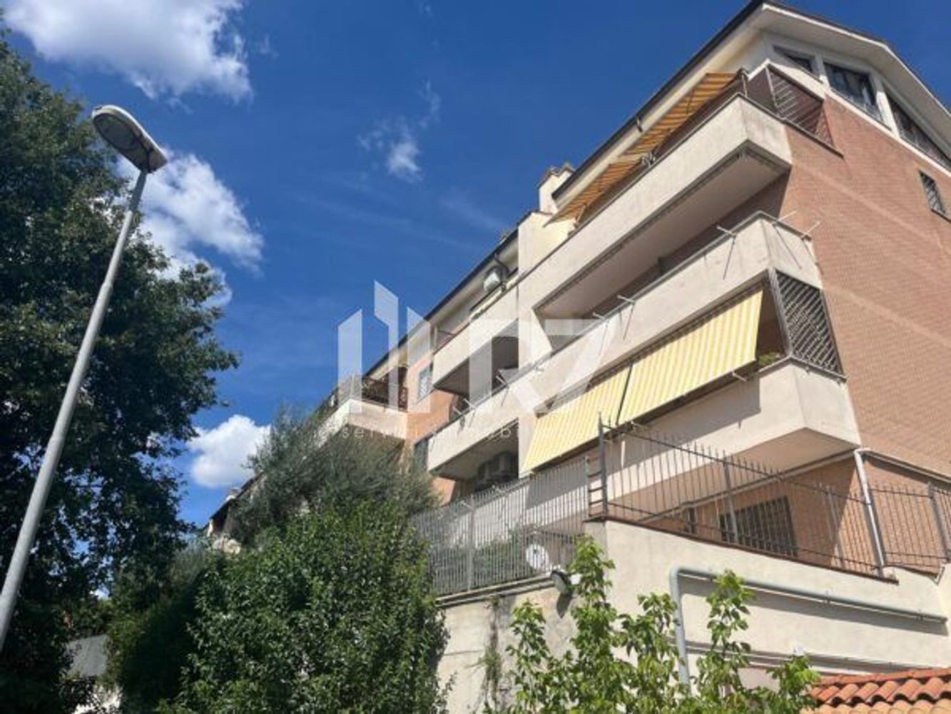 2 bedrooms Apartment in Rome, Italy No. 359827