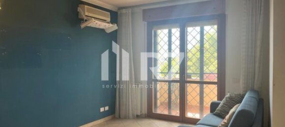 2 bedrooms Apartment in Rome, Italy No. 359827 4