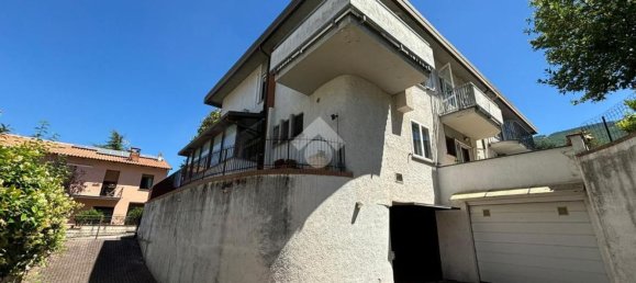 Дом с 7 комнатами в Гвальдо Тадино, Италия № 259101 3