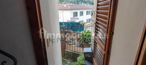 2 bedrooms Villa in Fiesole, Italy No. 212314 33