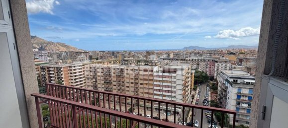 Apartamento de 2 dormitorios en Palermo, Italy No. 359095 10