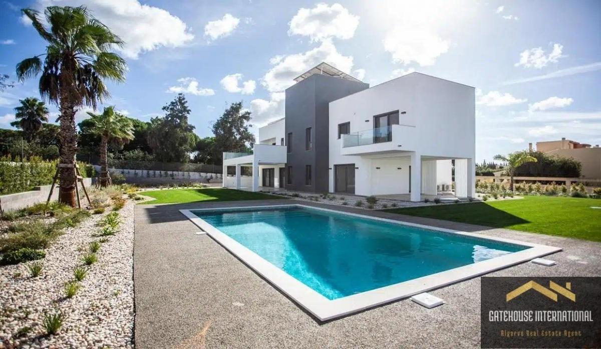 4 chambres Villa à Almancil, Portugal No. 7405