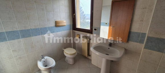 2 bedrooms Apartment in Collecorvino, Italy No. 342186 34