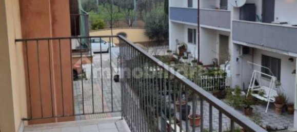 2 bedrooms Apartment in Collecorvino, Italy No. 342186 9