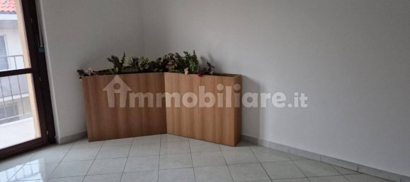 2 bedrooms Apartment in Collecorvino, Italy No. 342186 5