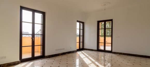 3 chambres Appartement à Germasogeia, Cyprus No. 577 2