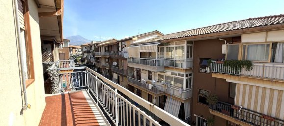 5 غرف نوم شقة في Mascalucia, Italy رقم 327711 18