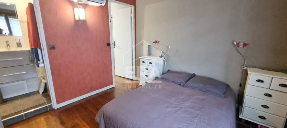 Casa de 5 habitaciónes en Neuilly-sur-Marne, France No. 135552 9