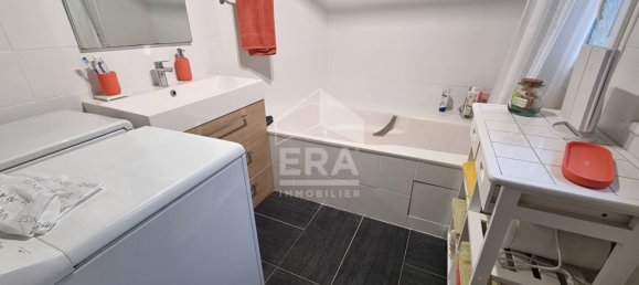 Casa de 5 habitaciónes en Neuilly-sur-Marne, France No. 135552 10