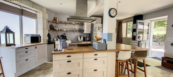 Дом с 5 спальнями в Курсе, Франция № 253813 23