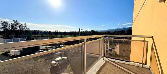 Apartamento de 3 dormitorios en Ghisonaccia, France No. 40205 4