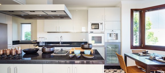 5 غرف نوم فيلا في Malaga, Spain رقم 89232 10