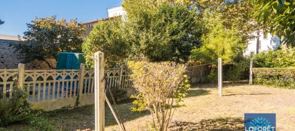 3 bedrooms House in Les Pavillons-sous-Bois, France No. 165634 4