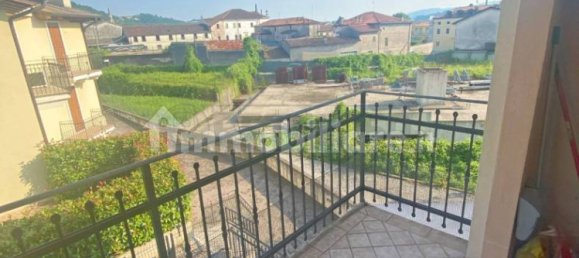 2 bedrooms Apartment in Castelgomberto, Italy No. 227938 9