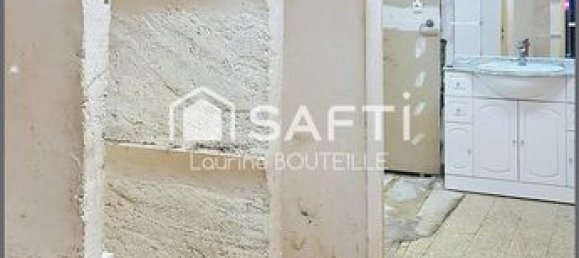 3 bedrooms Townhouse in Eyguieres, France No. 310913 7