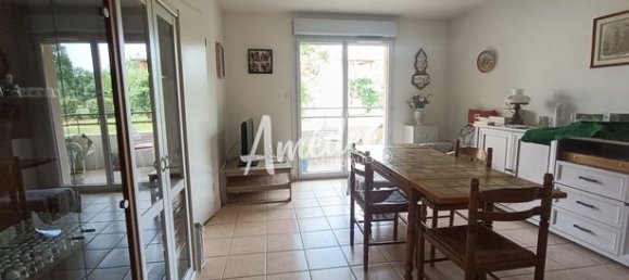 Apartamento de 1 dormitorio en Castelsarrasin, France No. 362547 3