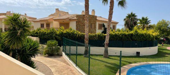 2 Schlafzimmer Haus in Golf Bahia, Spain, Nr. 88192 2