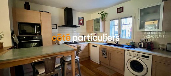 Castillos de 4 dormitorios en Bordeaux, France No. 343706 10