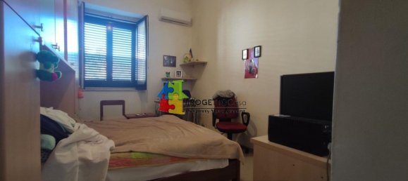 5 rooms House in Castiglione di Sicilia, Italy No. 127062 9