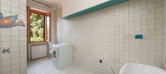 7-Zimmer Villa in Ciampino, Italy, Nr. 156929 18