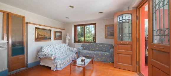 7-Zimmer Villa in Ciampino, Italy, Nr. 156929 3