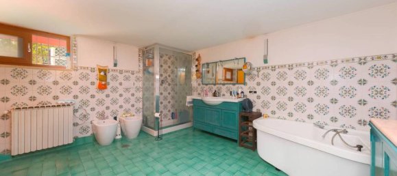 7-Zimmer Villa in Ciampino, Italy, Nr. 156929 36