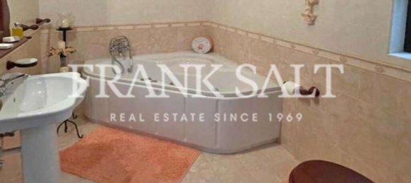 4 Schlafzimmer Maisonette-Wohnung in Zebbug, Malta, Nr. 10797 12