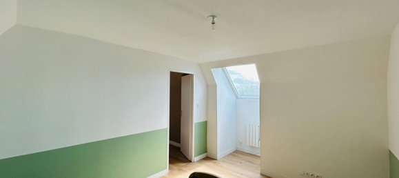 3 bedrooms House in Donges, France No. 280398 9