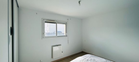 3 bedrooms House in Donges, France No. 280398 6