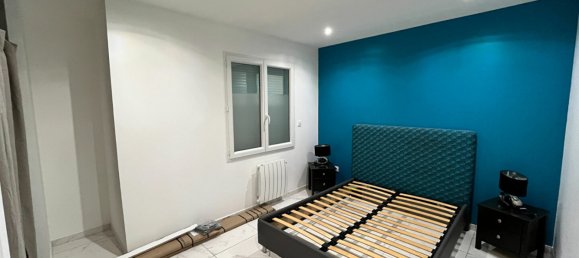 Дом с 3 спальнями в Бурж, Франция № 215591 7