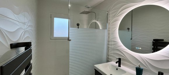 Дом с 3 спальнями в Бурж, Франция № 215591 6