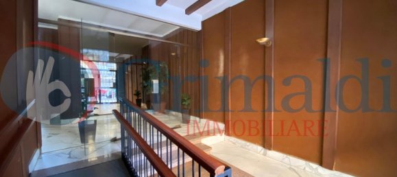 3 rooms Apartment in Rome, Italy No. 136071 7