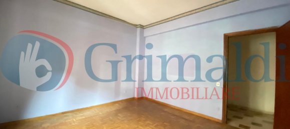 3 rooms Apartment in Rome, Italy No. 136071 14