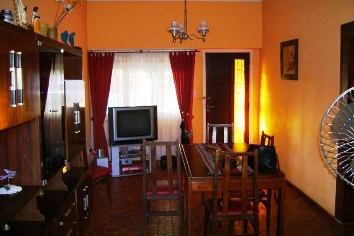 2 bedrooms House in Mar del Plata, Argentina No. 76138