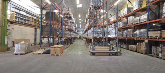 7192m² Commercial property in Etupes, France No. 306284 11