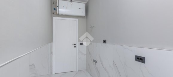 3 rooms Apartment in Turin, Italy No. 32287 19