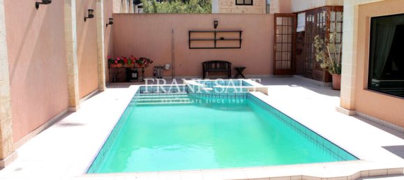 4 Schlafzimmer Villa in Swieqi, Malta, Nr. 8840 14
