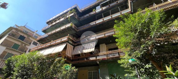 3 Schlafzimmer Wohnung in Naples, Italy, Nr. 316226 2