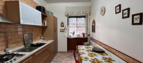 3 Schlafzimmer Wohnung in Naples, Italy, Nr. 316226 4