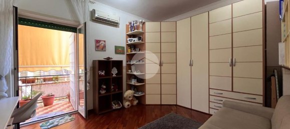3 Schlafzimmer Wohnung in Naples, Italy, Nr. 316226 10