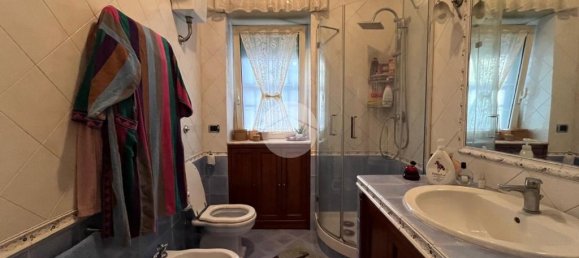 3 Schlafzimmer Wohnung in Naples, Italy, Nr. 316226 7