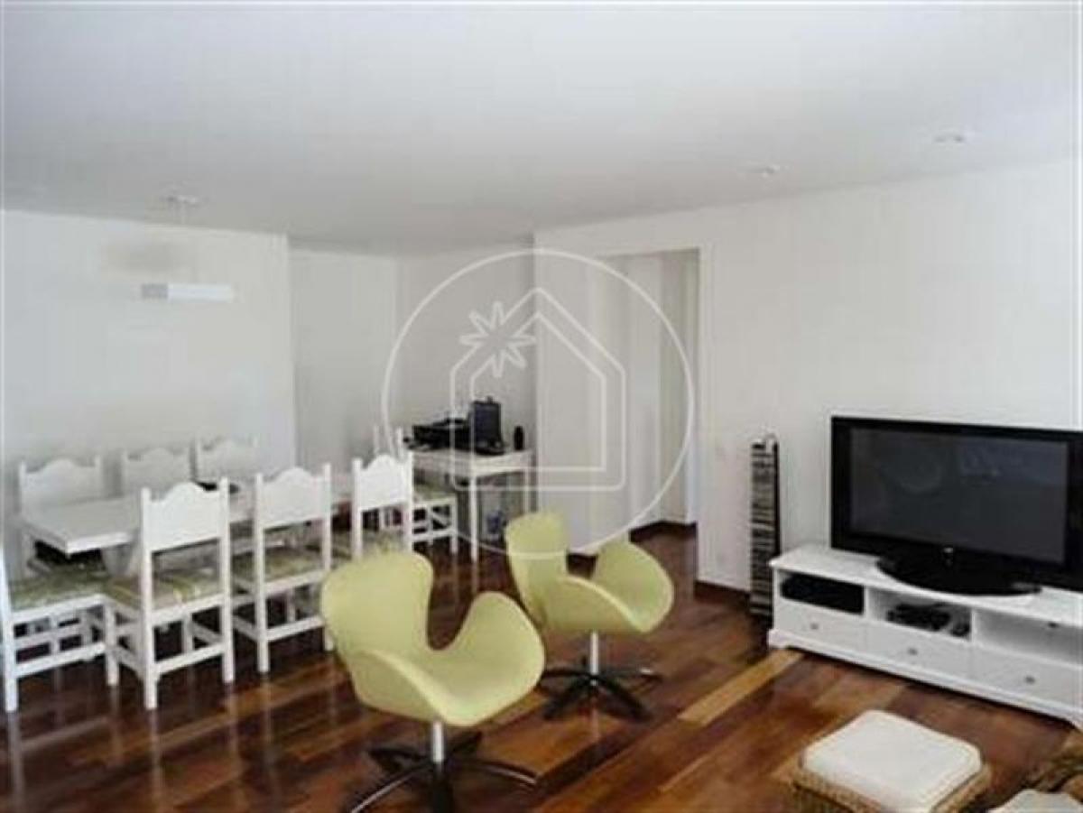 Apartamento de 3 dormitorios en Sao Paulo, Brazil No. 537241