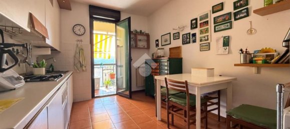 4 bedrooms Apartment in Santo Stefano di Magra, Italy No. 374651 3