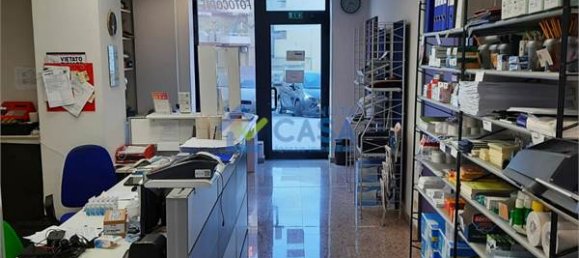 3غرفة عقار تجاري في Ragusa, Italy رقم 104797 2