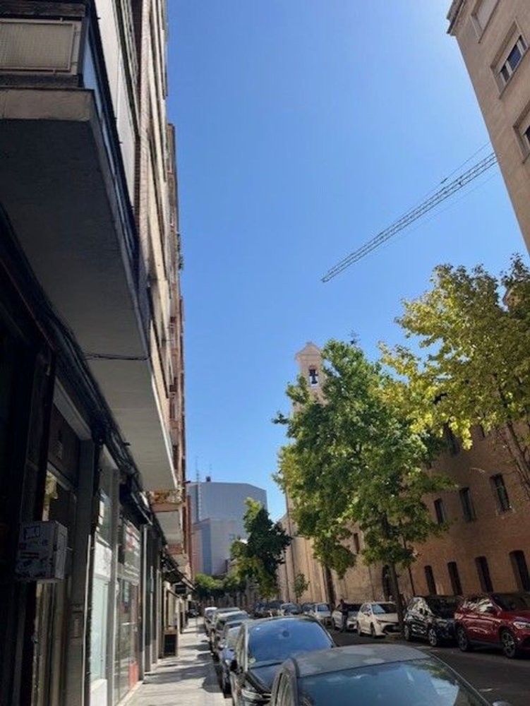 Квартира с 2 спальнями в Вальядолид, Испания № 280273