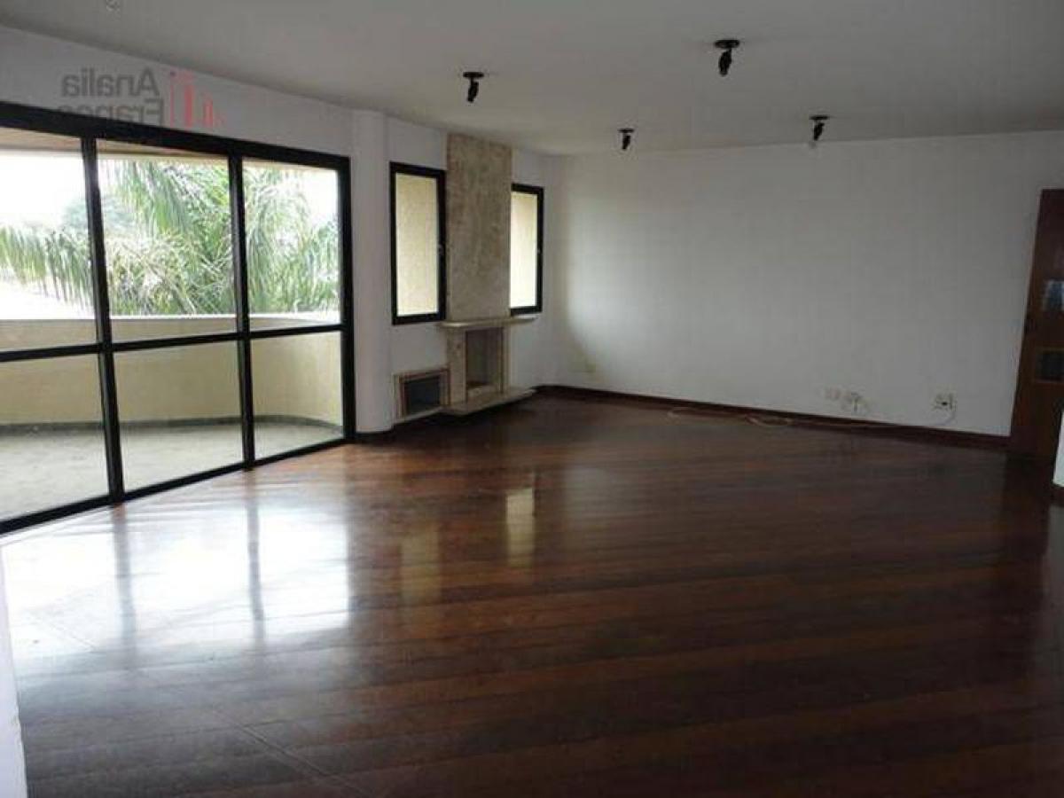 4 bedrooms Apartment in Sao Paulo, Brazil No. 512657