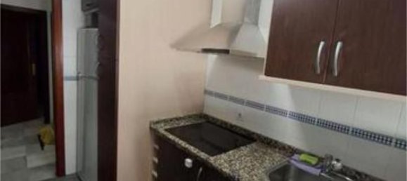 Apartamento de 3 dormitorios en Córdoba, Spain No. 184020 2